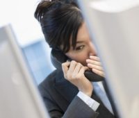 como-procurar-emprego-ainda-empregado