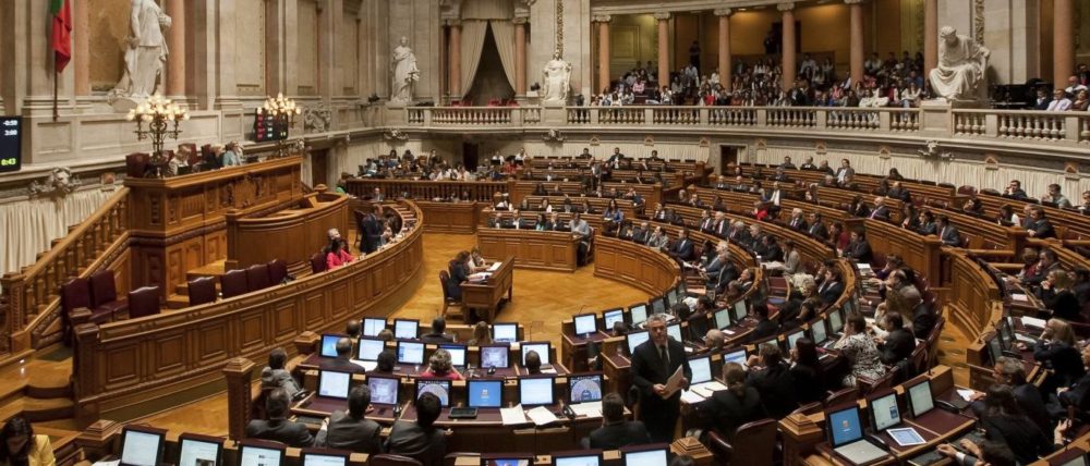 Subsídio de desemprego inferior a 421 euros? Governo 