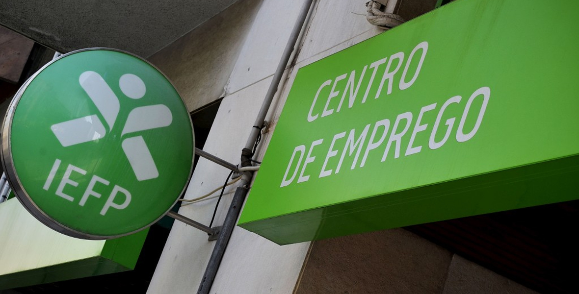 Subsídio de desemprego mínimo